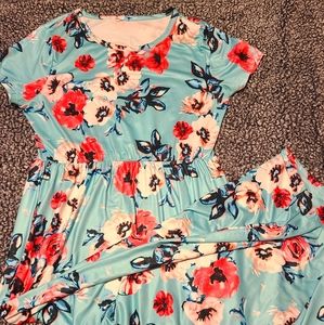 Maxi light blue floral dress